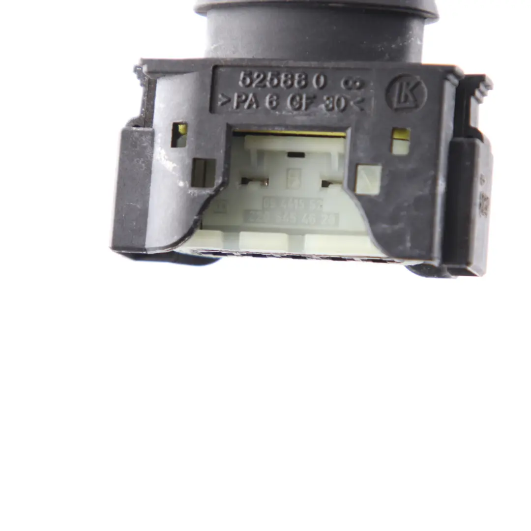Mercedes W245 Headlight Lamp Front Right O/S Plug Socket Wiring A2205454628