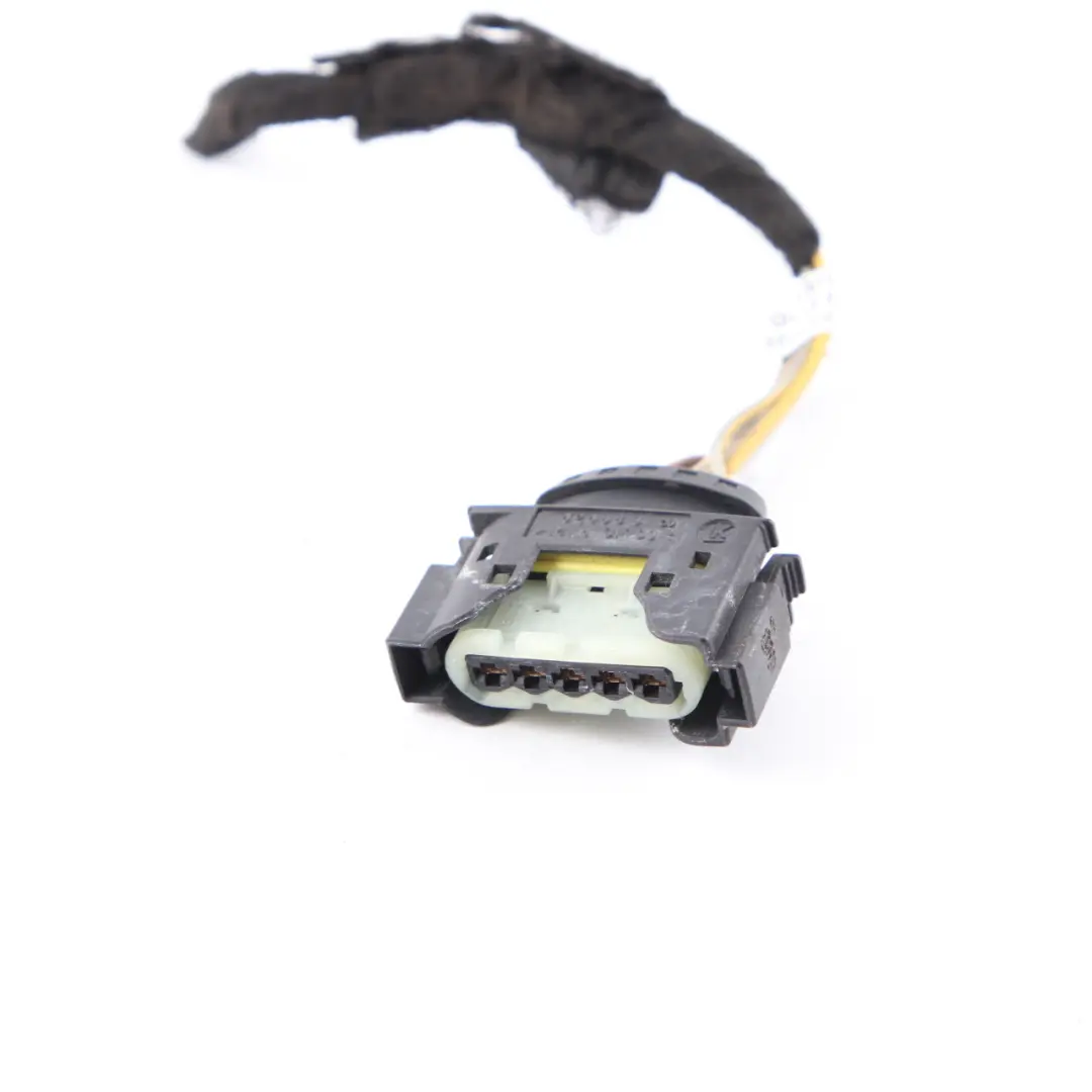 Mercedes W245 Headlight Lamp Front Right O/S Plug Socket Wiring A2205454628