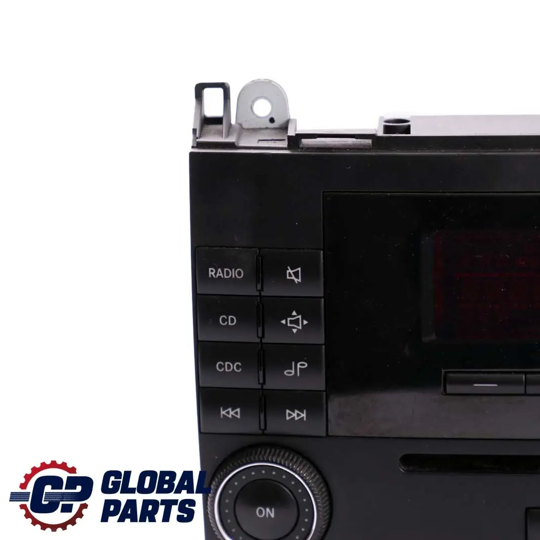 Mercedes-Benz A-Klasse W169 Autoradio CD Player Radio A1698700289