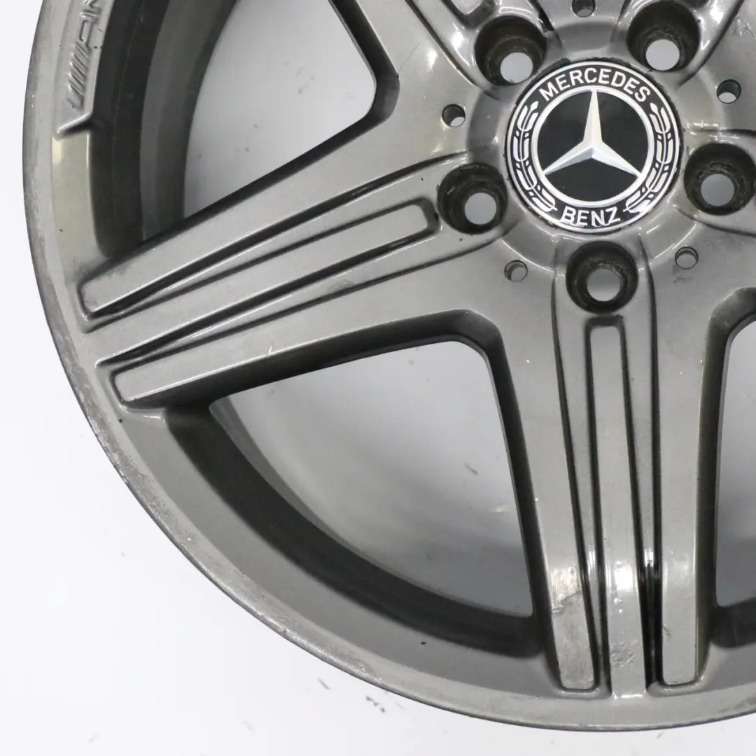 Llanta aleación gris Mercedes W176 AMG 18" 5 radios dobles ET:48 8J A1764010402