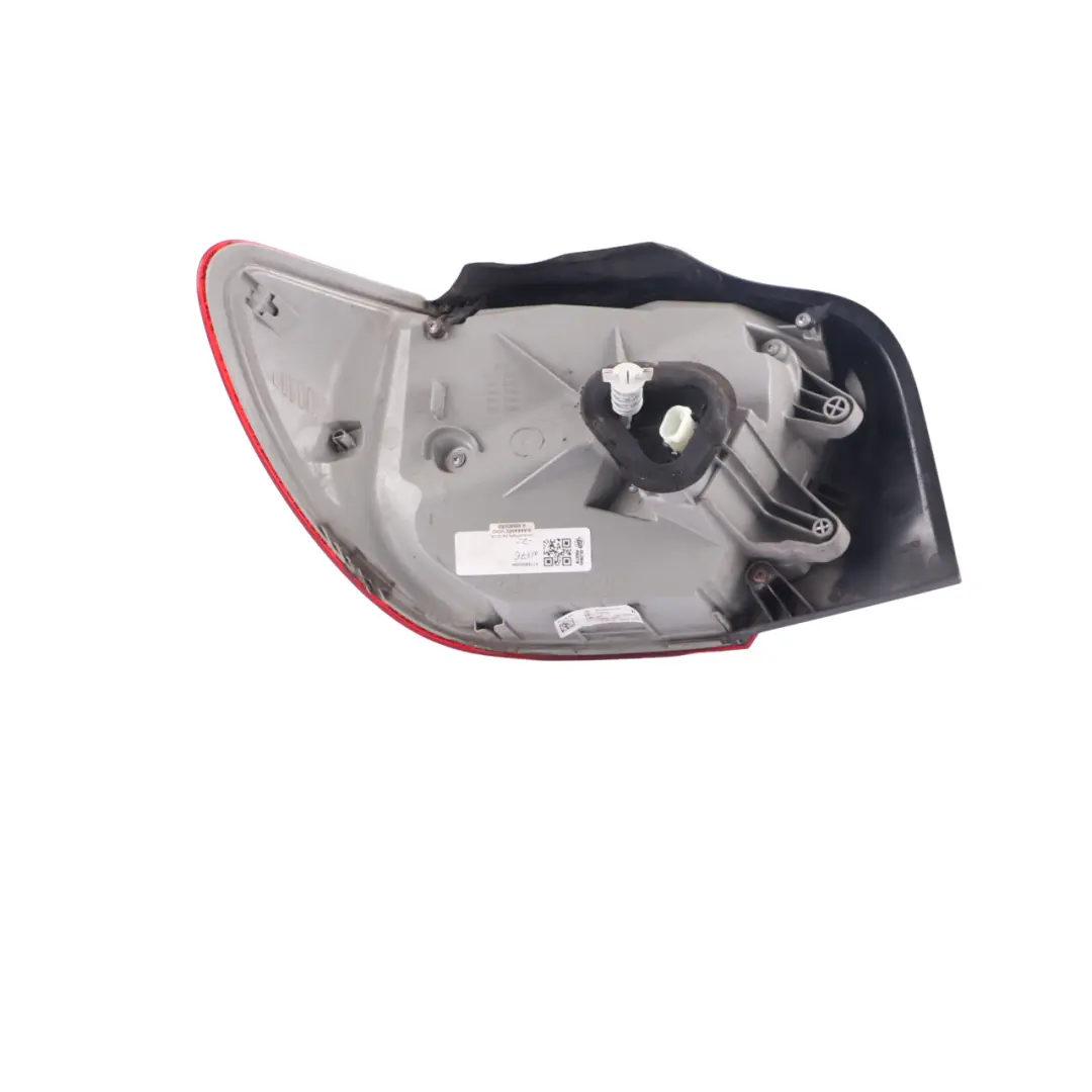 Mercedes W176 Rear Lamp Light Right O/S Tail Light Side Panel A1769062400