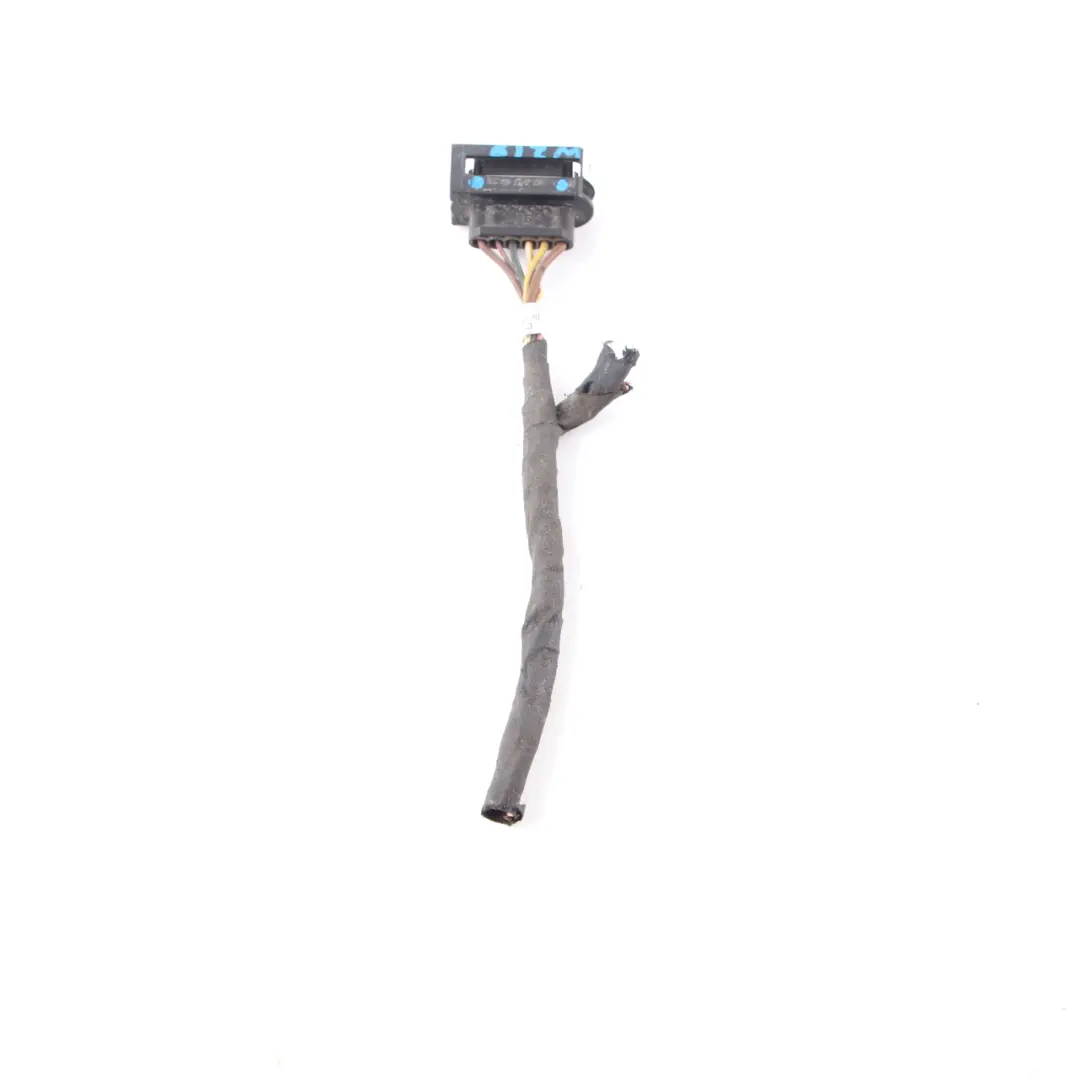 Mercedes CLS W219 Headllight Headlamp Front Plug Socket Wiring A2035450328