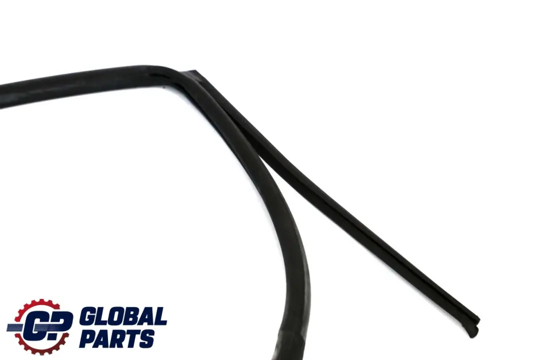 Mercedes C-Class W203 Rear Left Door N/S Seal Gasket Weatherstrip A2037300178