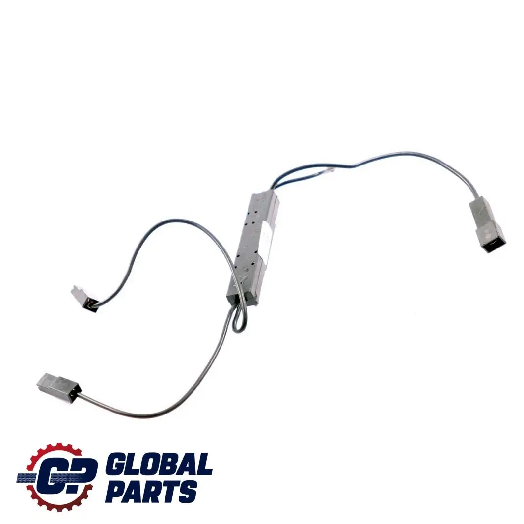 Mercedes Clase C CLK W203 W209 Antena Amplificador Radio Izquierda A2038200189