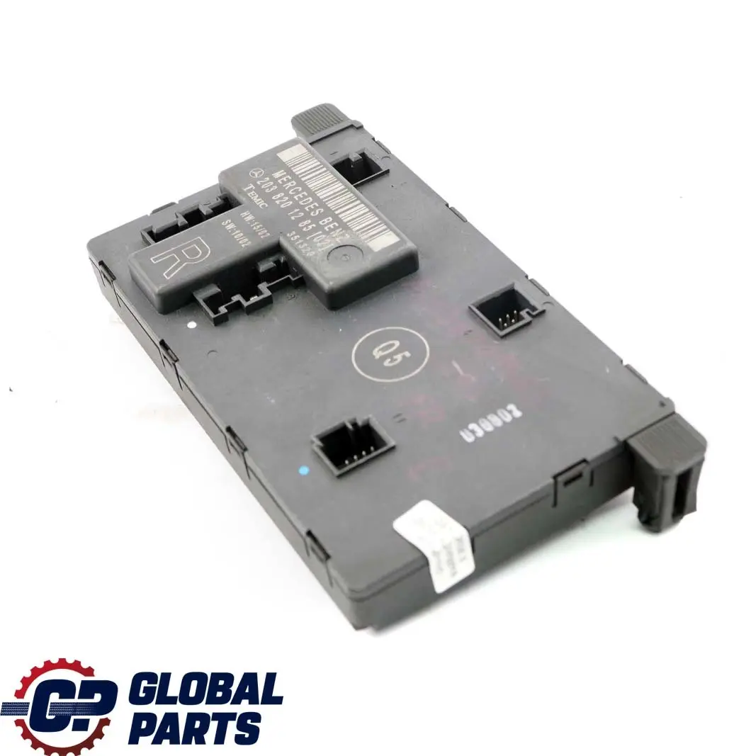 Mercedes-Benz C-Class W203 Front Right Door O/S Control Unit Module A2038201285