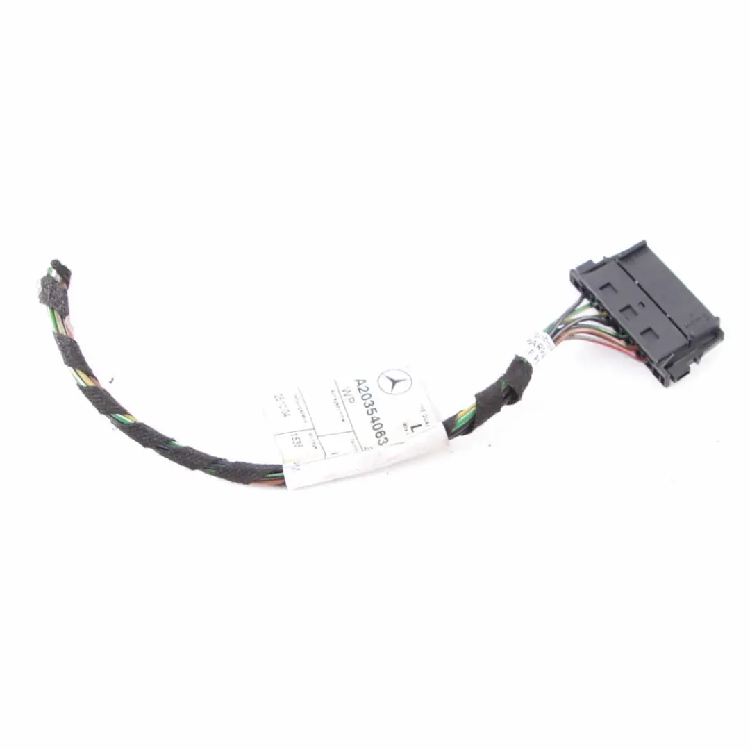 Mercedes W203 Saloon Rear Light Right O/S Plug Socket Wiring A2115450328