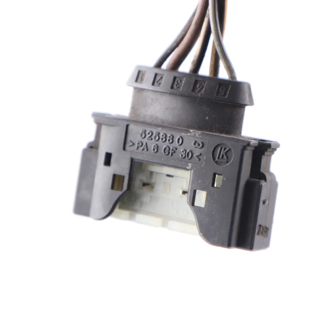 Mercedes W203 Headlight Lamp Light Front Left N/S Plug Socket Wiring A2205454628