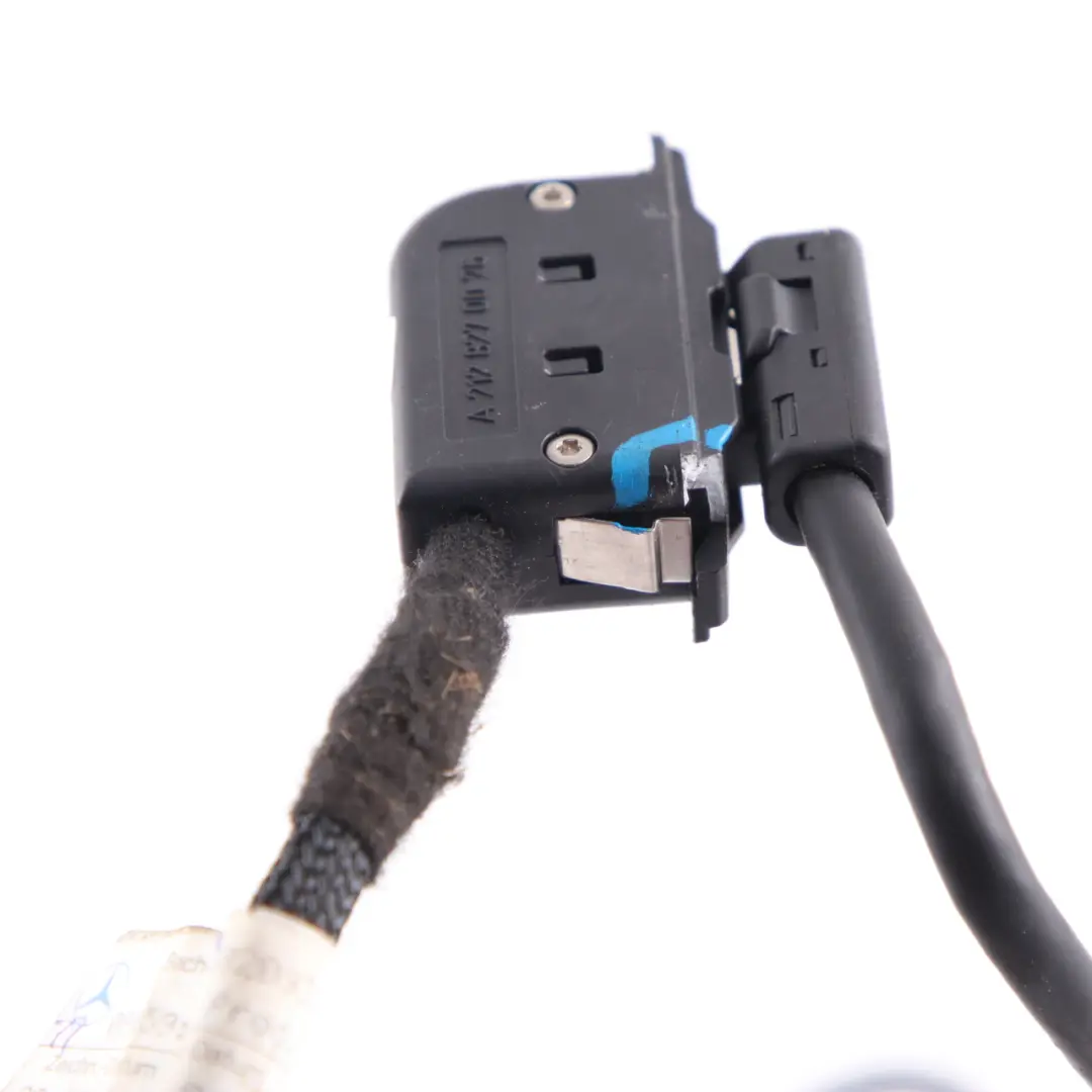 Mercedes W203 Electrical Wiring Cable Connection Media Interface A2128270026