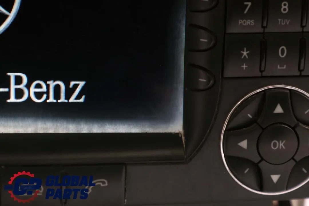 Mercedes-Benz C-Class W203 CD Player Radio Audio Sat Nav Navigation A2038703589