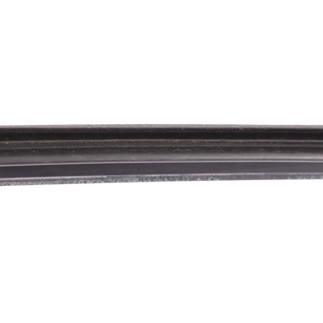 Mercedes W204 Door Window Seal Weather Gasket Trim Rail Front Right A2047252665