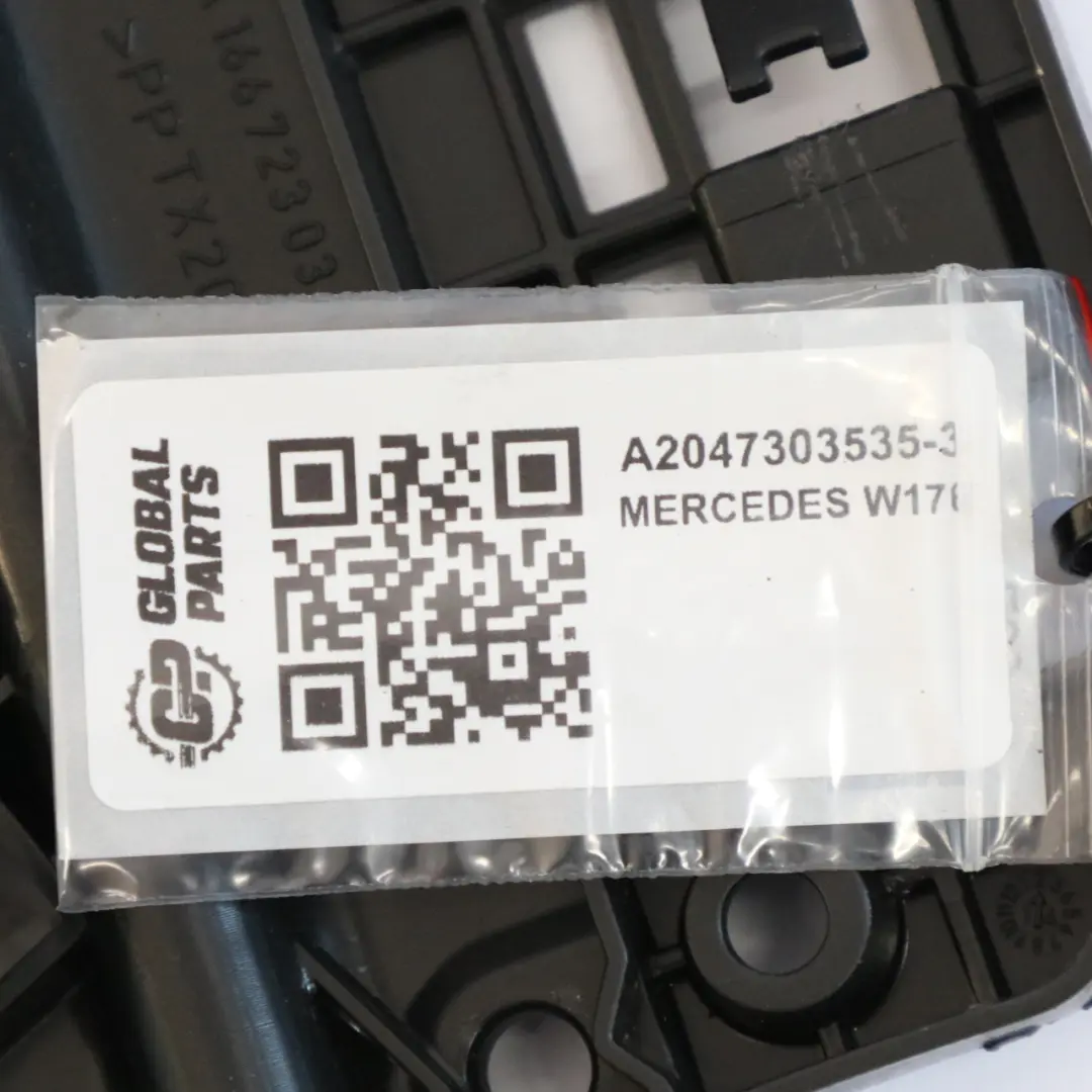 Mercedes W176 W246 Zamek Drzwi Tylny Lewy Tył Lewy A2047303535