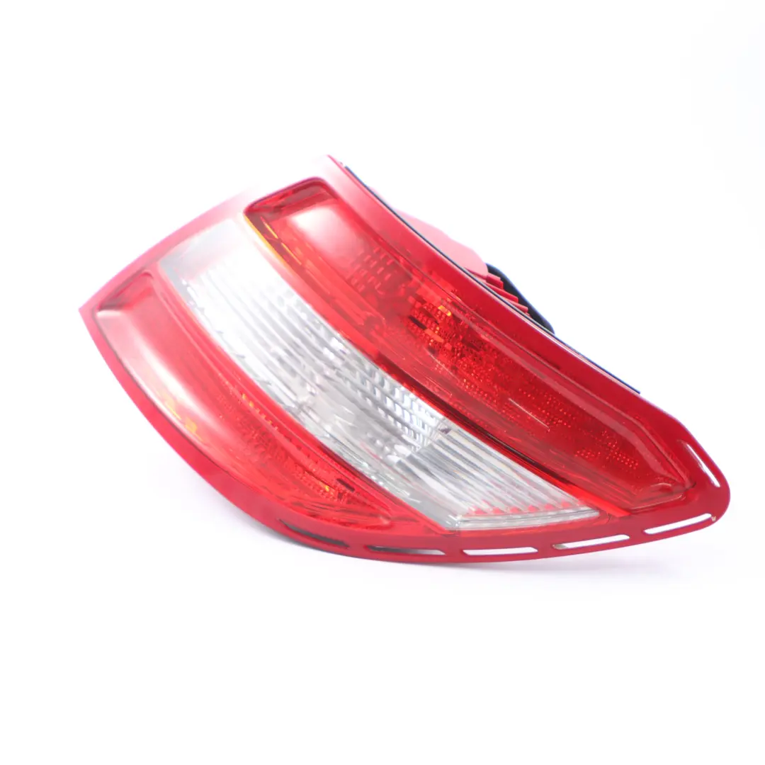 Luz Trasera Mercedes W204 Derecha Panel Lateral A2048200264