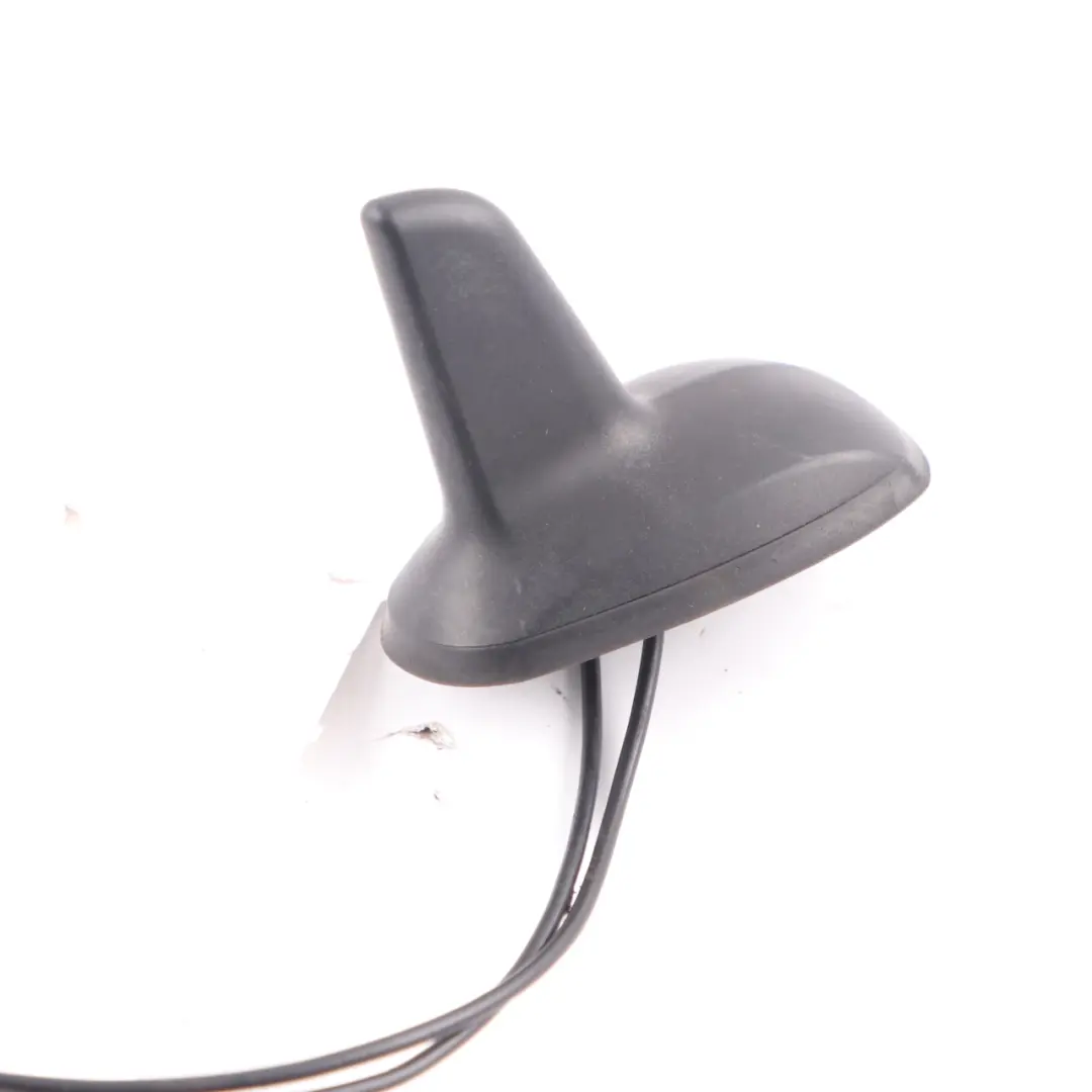 Mercedes W204 Roof Antenna Aerial Shark Fin Top Primed Black A2048201675
