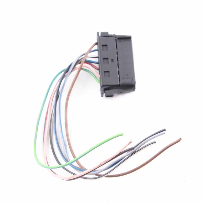 Mercedes W204 Estate Rear Light Left N/S Tail Lamp Plug Wiring A2115450328