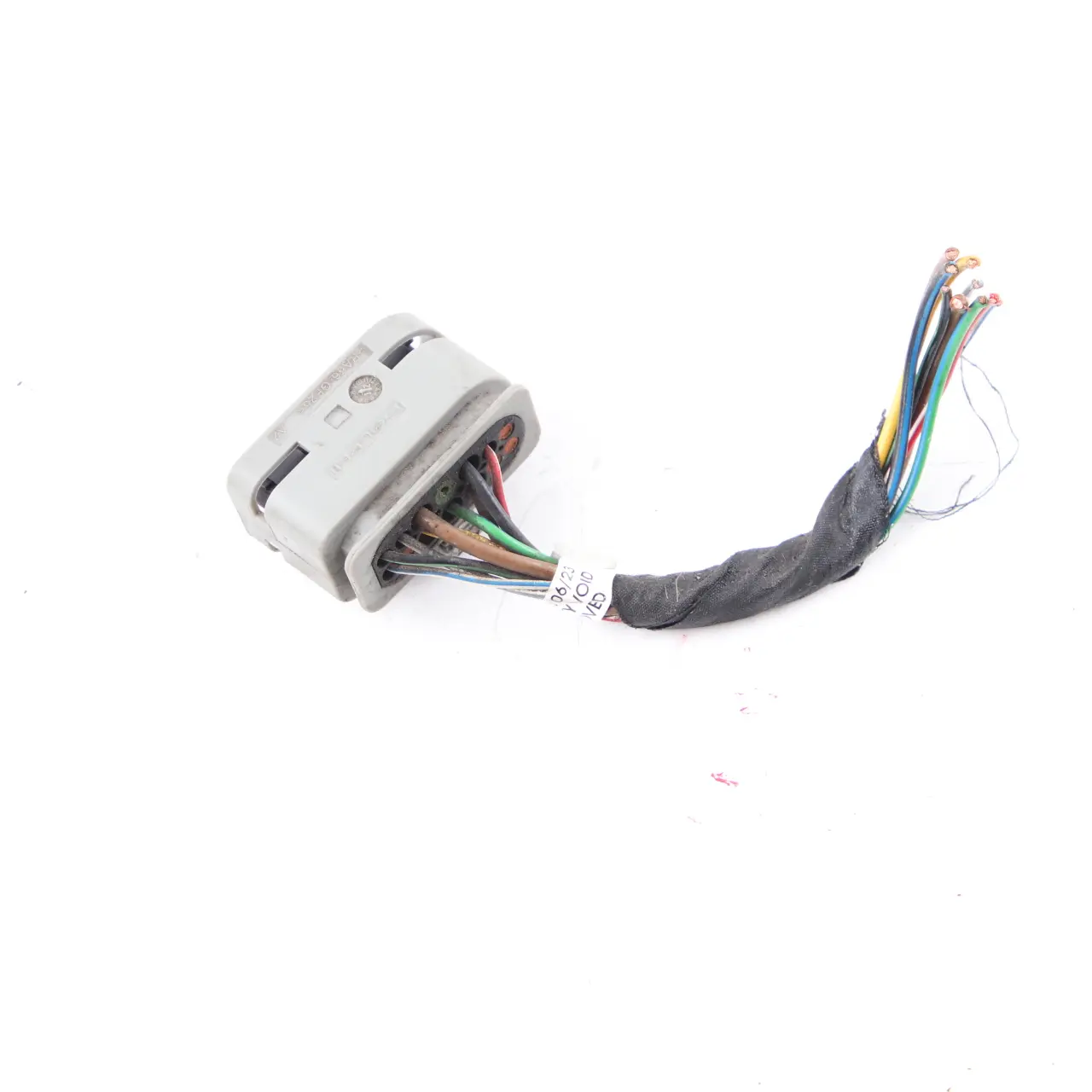 Mercedes W204 Headlight Xenon Front Right O/S Plug Wiring Socket A0525455626