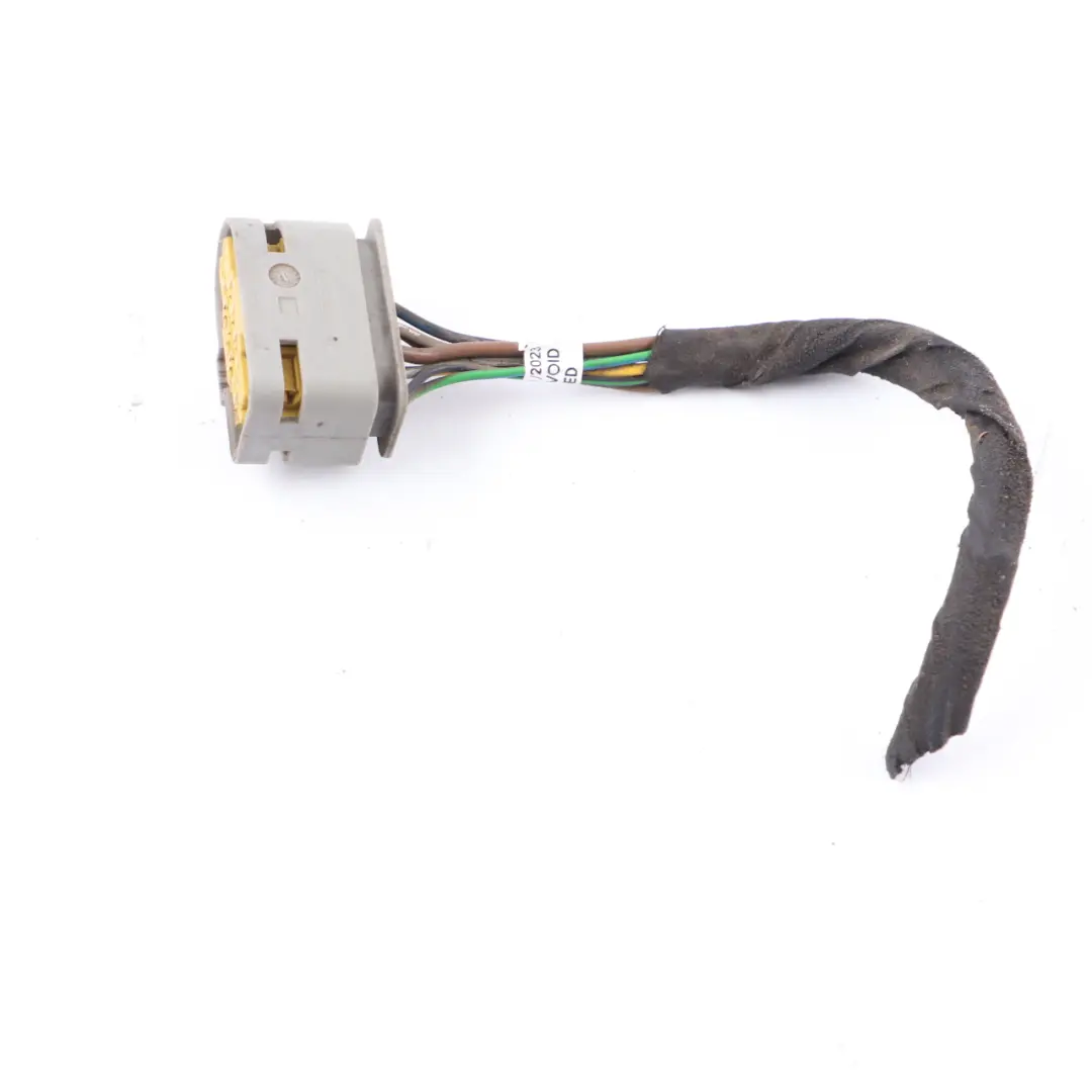 Mercedes W204 Headlamp Headlight Front Right O/S Plug Socket Wiring A0265452026