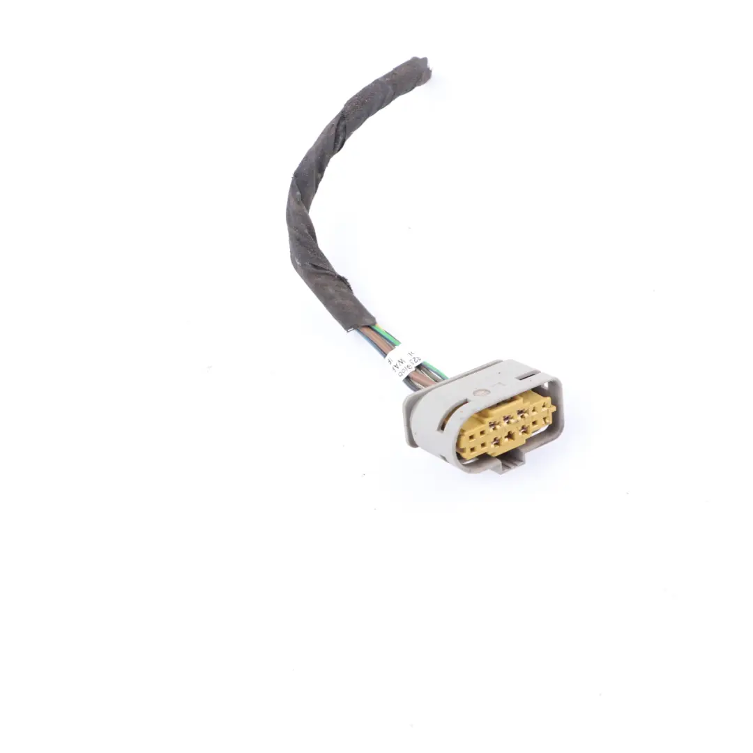 Mercedes W204 Headlamp Headlight Front Right O/S Plug Socket Wiring A0265452026
