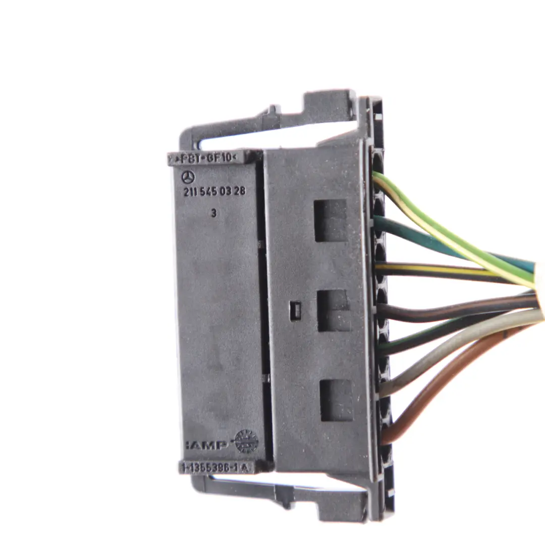 Mercedes W204 Estate Tail Light Rear Right O/S Plug Socket Wiring A2115450328
