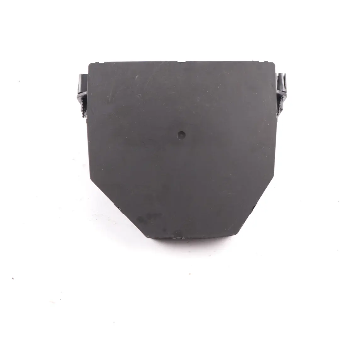 Mercedes W204 Fuse Box Relay Control Unit SAM Module A2049000600