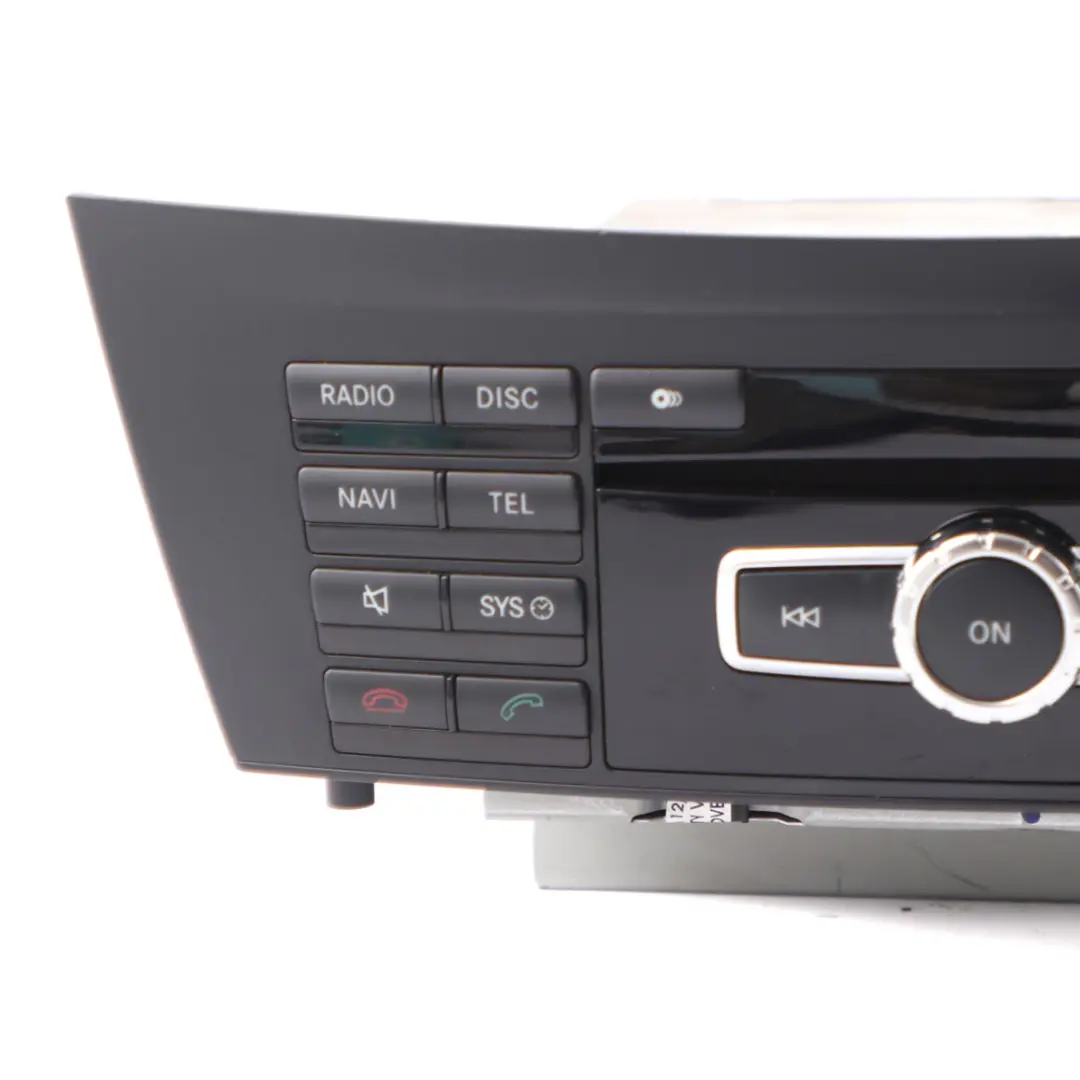 Mercedes W204 Navigation CD Player COMAND Radio Sat Nav Head Unit A2049005510