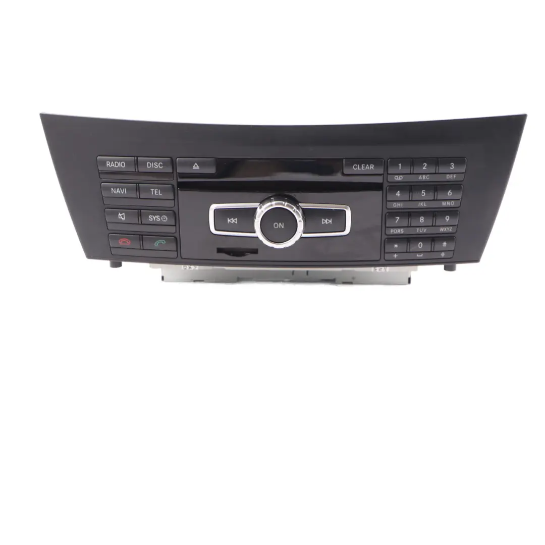 Mercedes W204 CD Player Radio Navigation Sat Nav Head Unit A2049009614