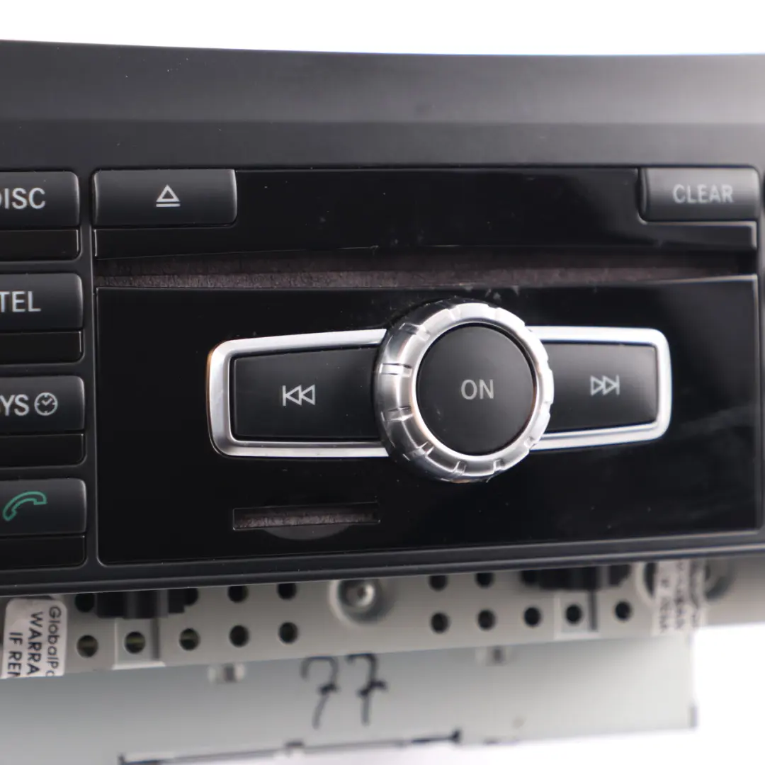 Mercedes W204 CD Player Radio Navigation Sat Nav Head Unit A2049009614