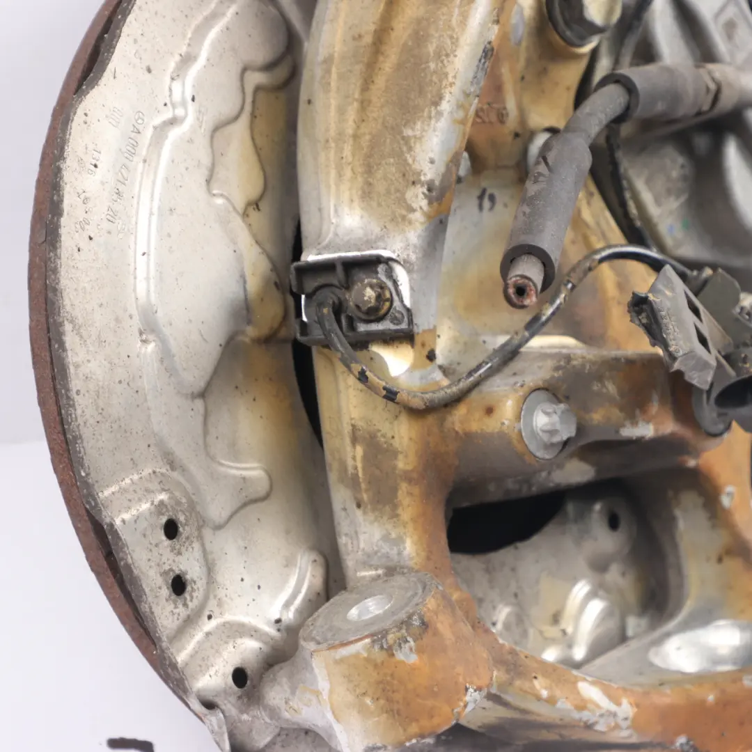 Mercedes W205 C200d Wheel Carrier Hub Front Right O/S AMG Leg Brake Disc Caliper