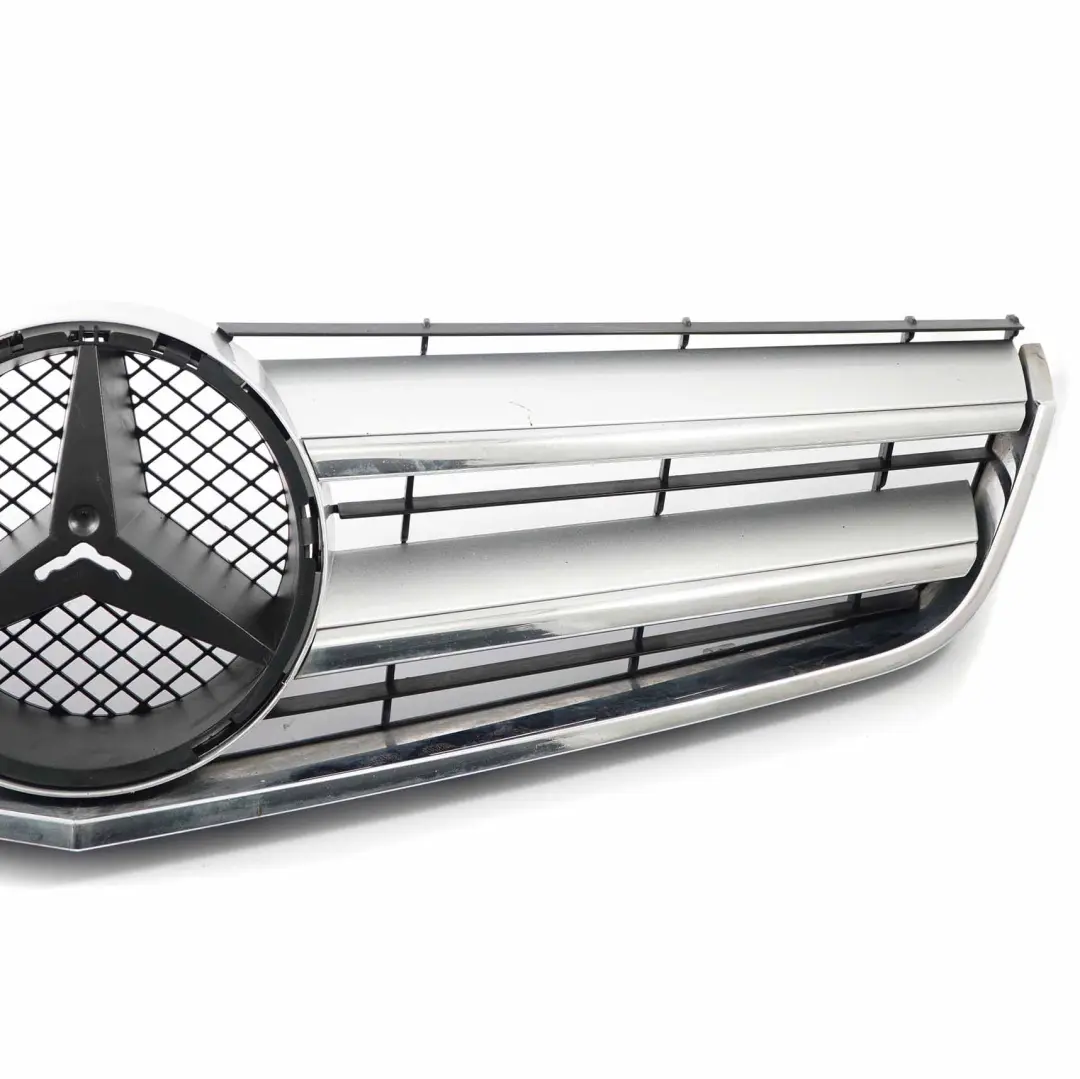 Mercedes W207 Atrapa Chłodnicy Grill Chrom