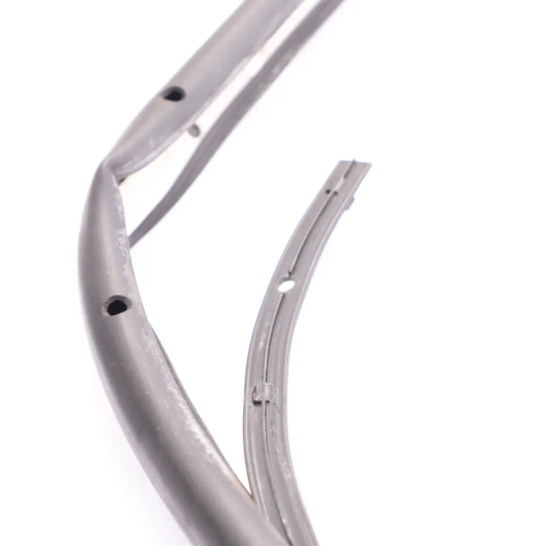 Mercedes CLK W209 Joint d'étanchéité vitre porte avant droite Gasket A2097200278