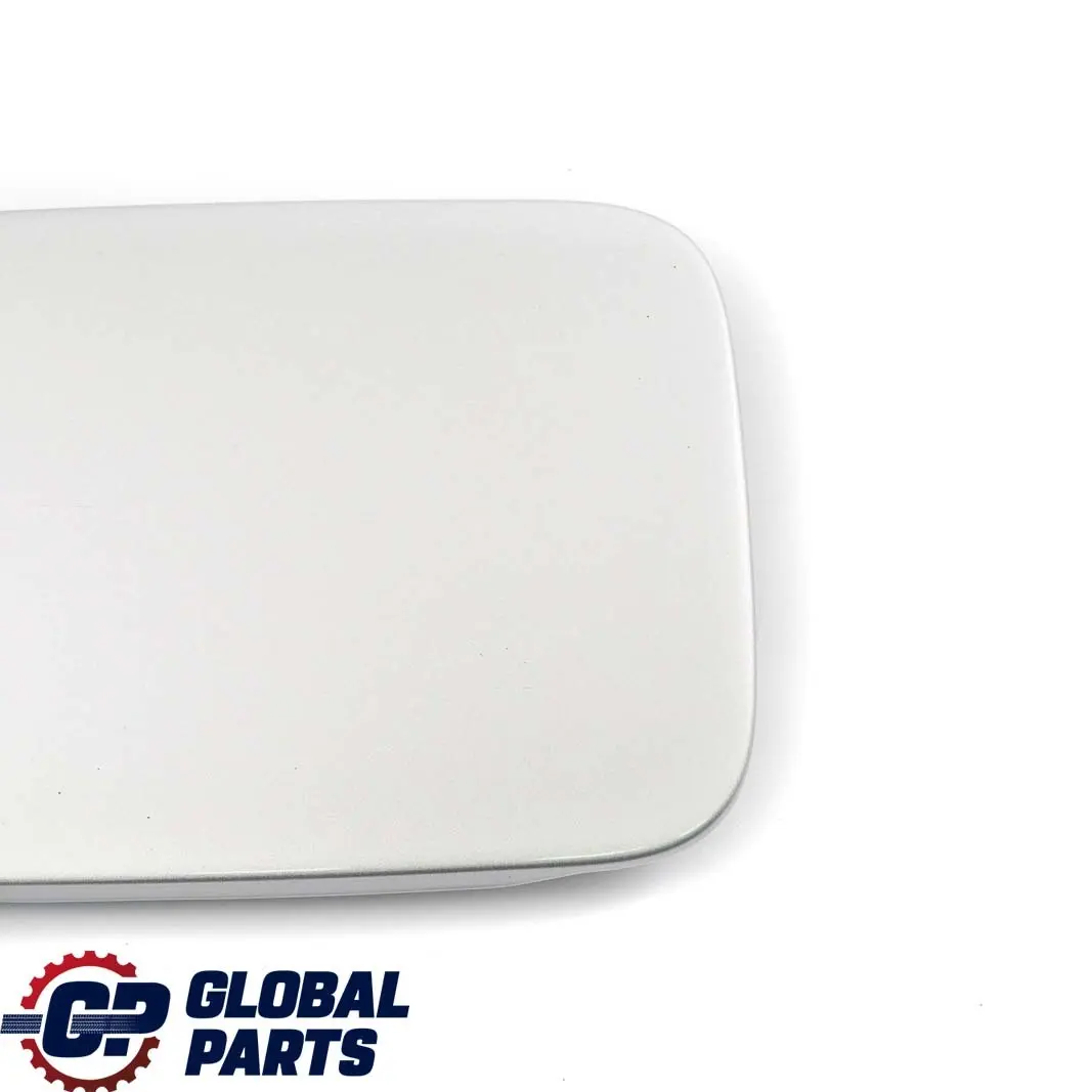 Mercedes-Benz E S210 Fuel Filler Flap Cover Brillantsilber 744 Brilliant Silver