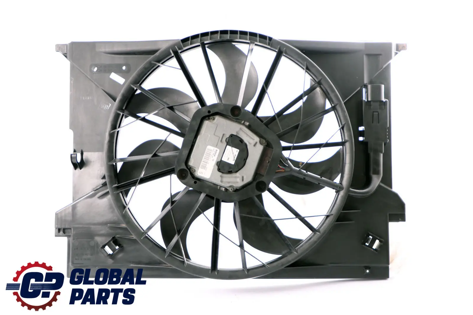 Mercedes W211 E200 CDI E220 CDI Engine Cooling Radiator Fan A2115000593