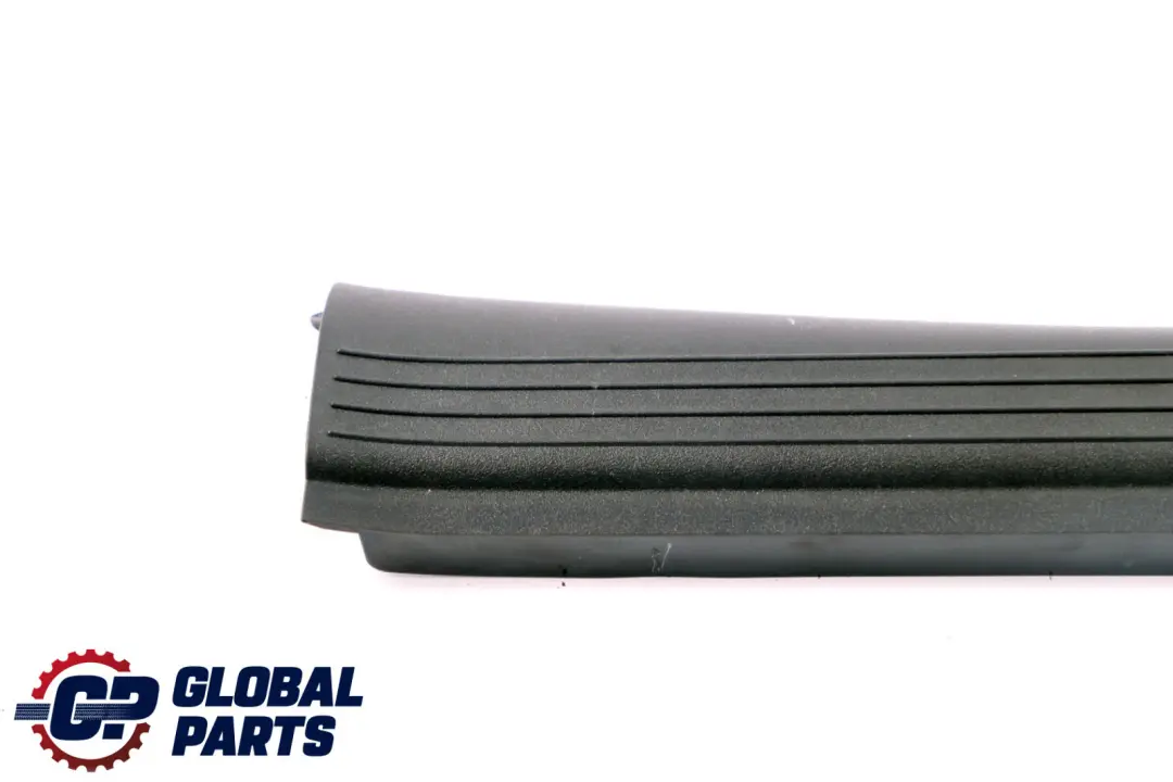 Mercedes W211 interior trasero izquierdo N / Sill Step Plate Negro A2116800535