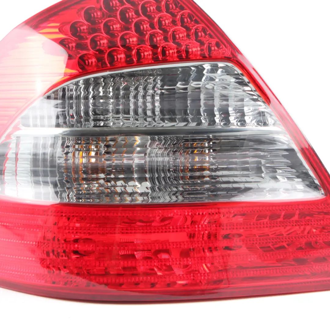 Rear Lamp Mercedes W211 Saloon Left N/S Tail Light Avantgarde A2118202564