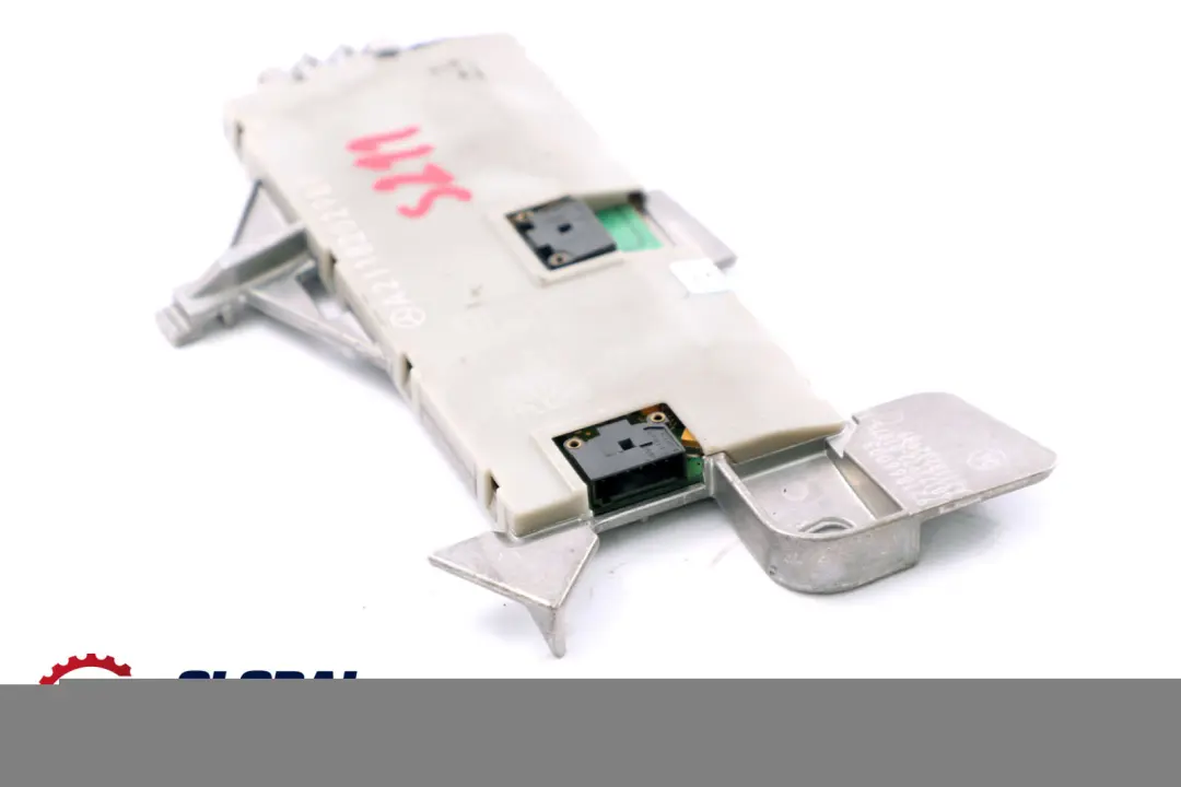 Mercedes-Benz E-Class S211 Touring Aerial Antenna Amplifier  - SKU A2118202989 - Part number A2118202989