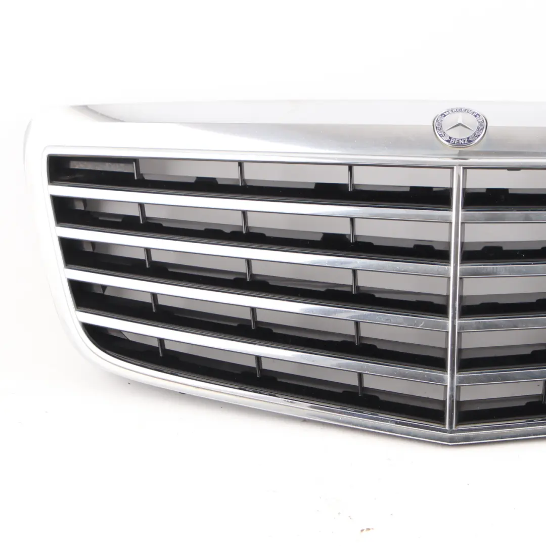 Mercedes-Benz E-Klasse W211 Grill Kühlergrill Frontgrill Chrom A2118800583