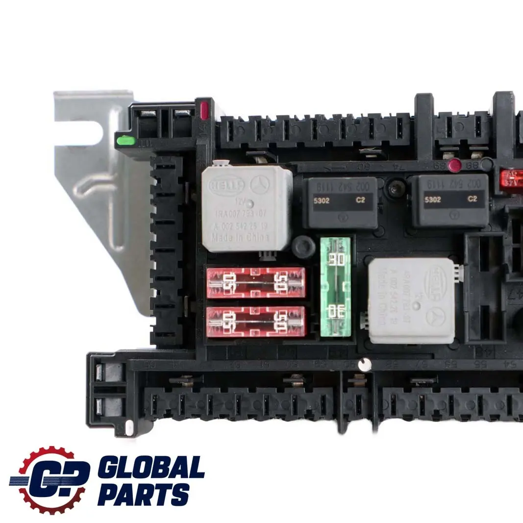 Mercedes-Benz E W207 A207 SAM Control Unit Module Fuse Box Rear A2129004222