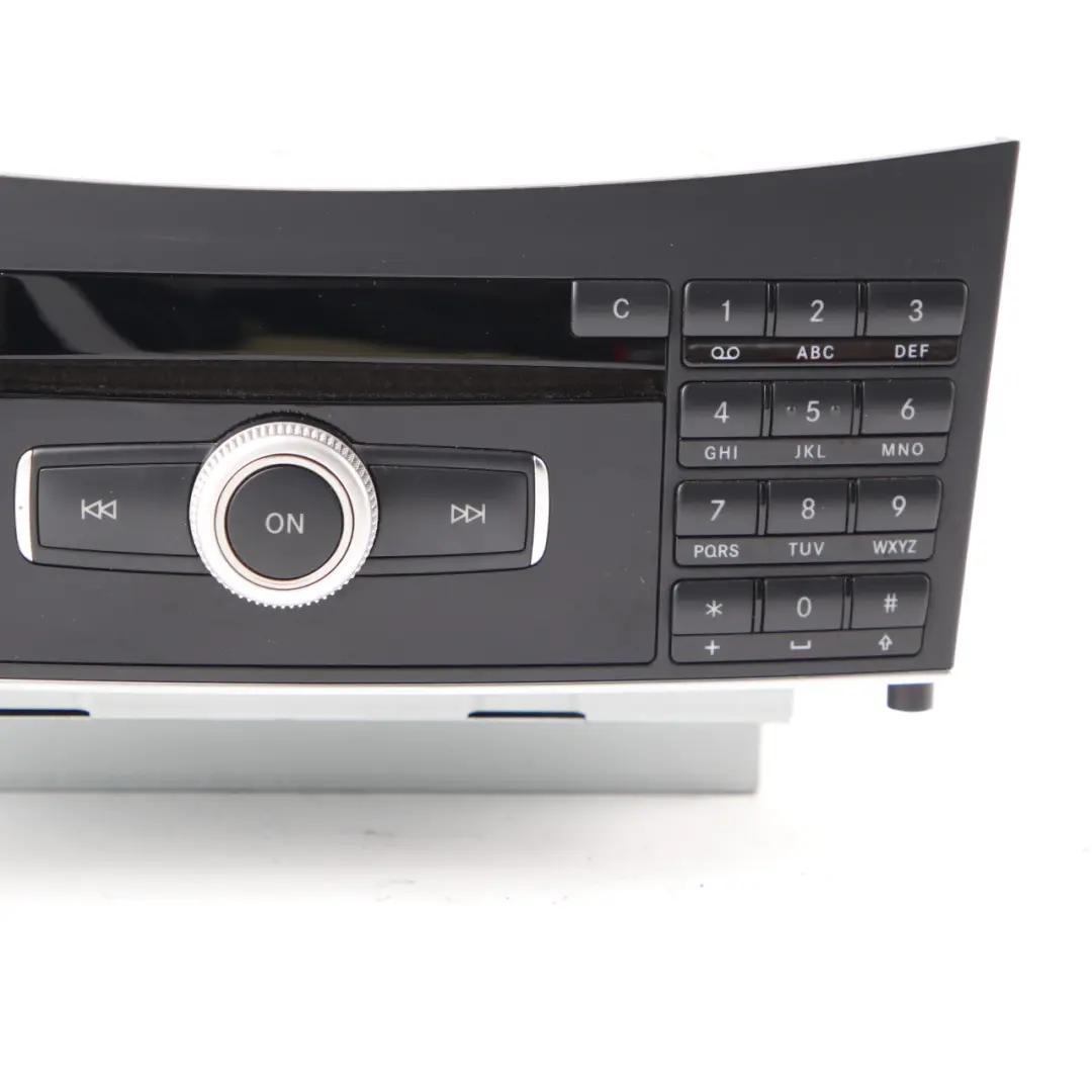 Mercedes W212 Audio CD Player Audio Stereo Radio Head Unit A2129005010