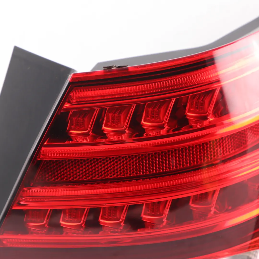 Mercedes W212 Tail Light Lamp Rear Right O/S Side Panel A2129060803
