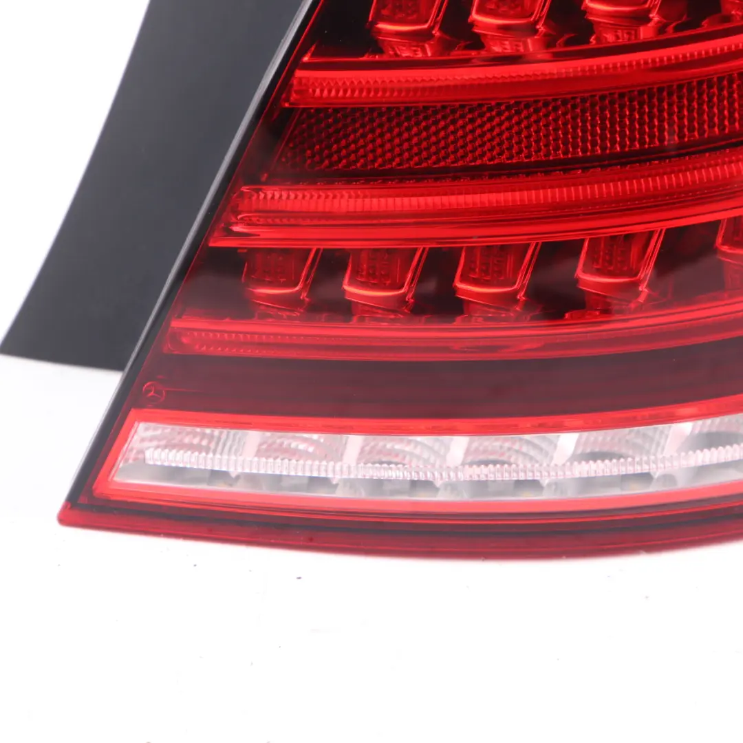Mercedes W212 Tail Light Lamp Rear Right O/S Side Panel A2129060803