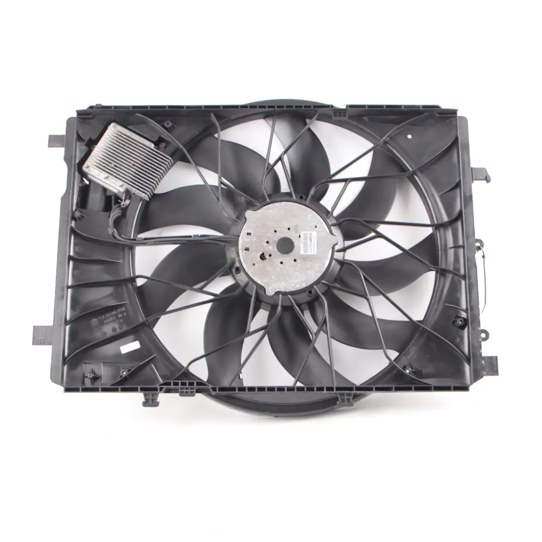 Mercedes W204 W212 Radiatore Motore Raffreddamento Fan Shroud 850W A2129061002