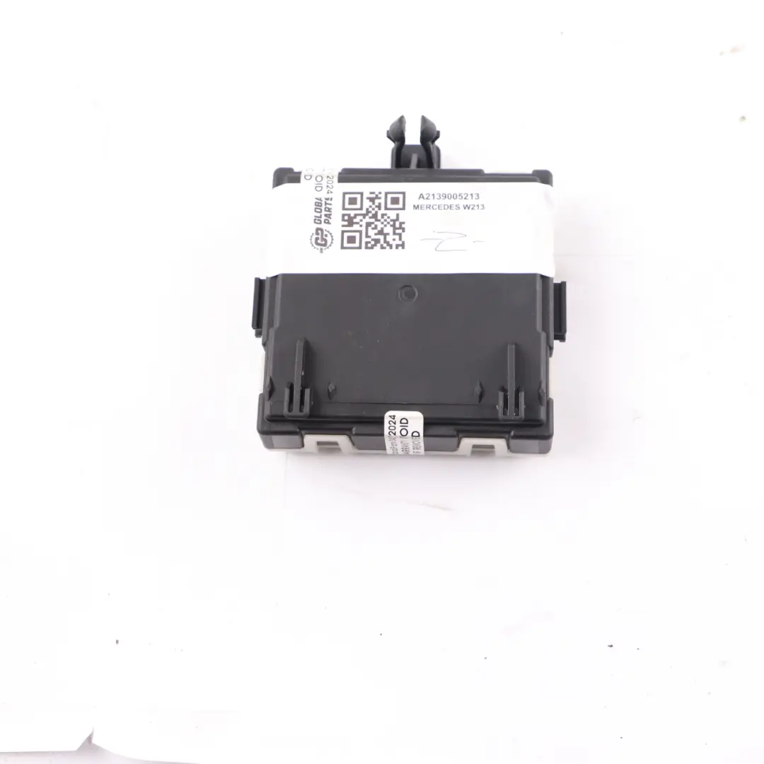 Mercedes W213 Door Control ECU Module Front Left N/S A2139005213