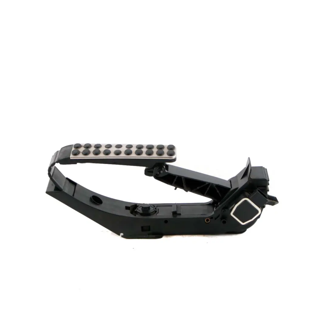 Mercedes-Benz W220 W221 Accelerator Gas Throttle Pedal Bracket AMG A2203000304