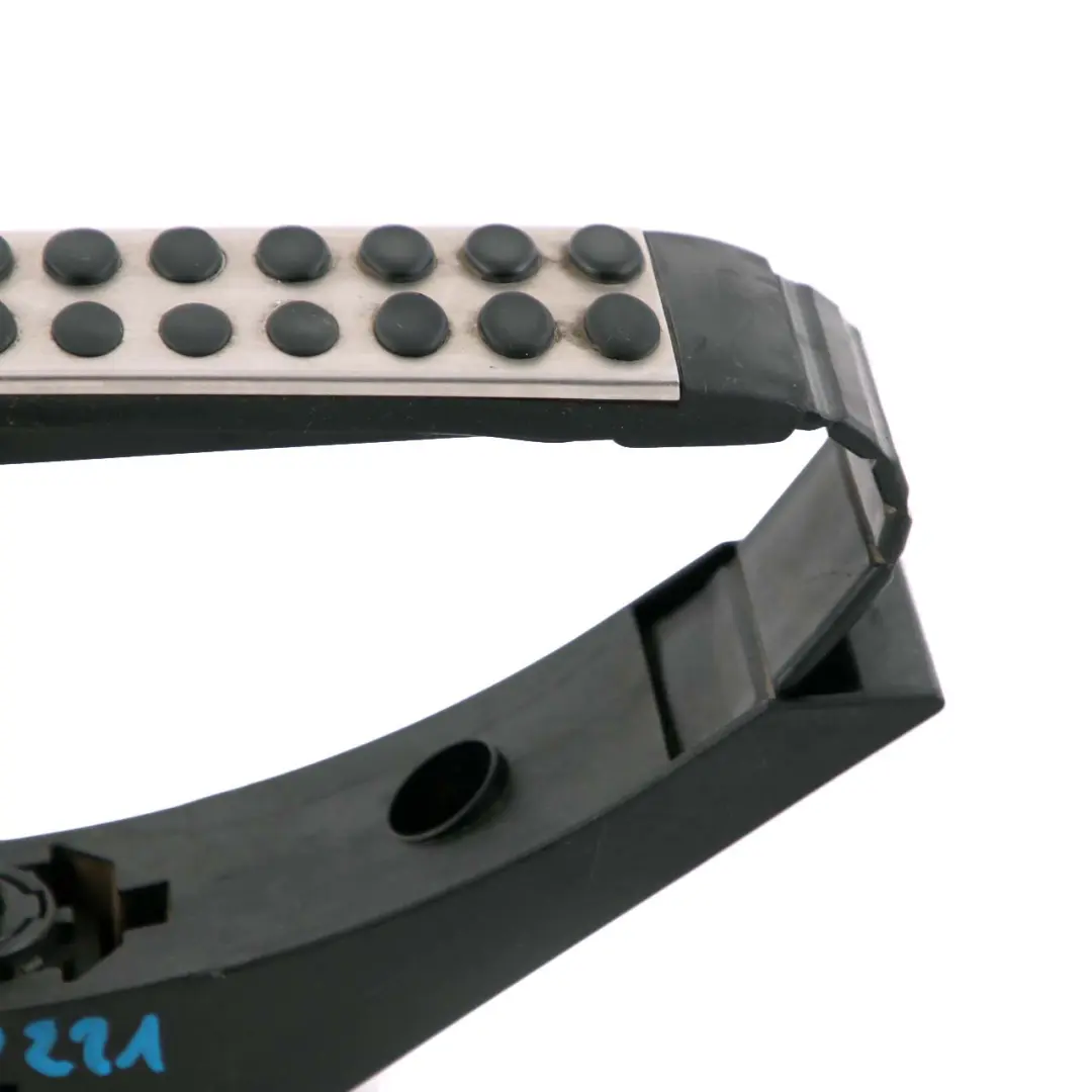 Mercedes-Benz W220 W221 Accelerator Gas Throttle Pedal Bracket AMG A2203000304
