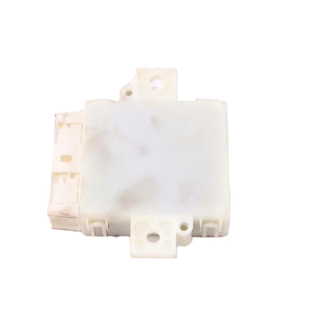 Mercedes-Benz S-Class W221 PDC Parking Sensor Control Unit Module A2215452716
