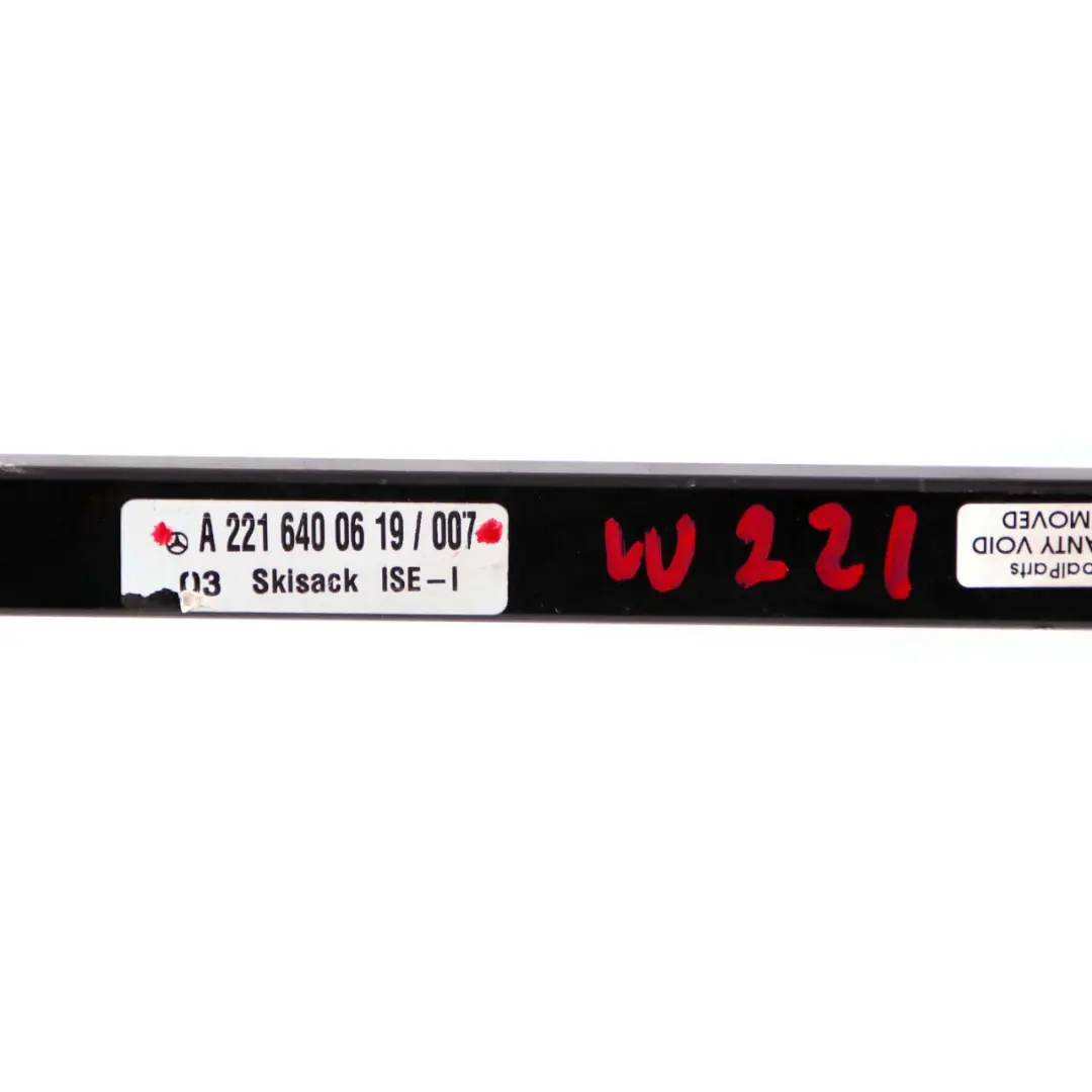 Mercedes-Benz S-Class W221 Trunk Boot Centre Stiffener Support A2216400619
