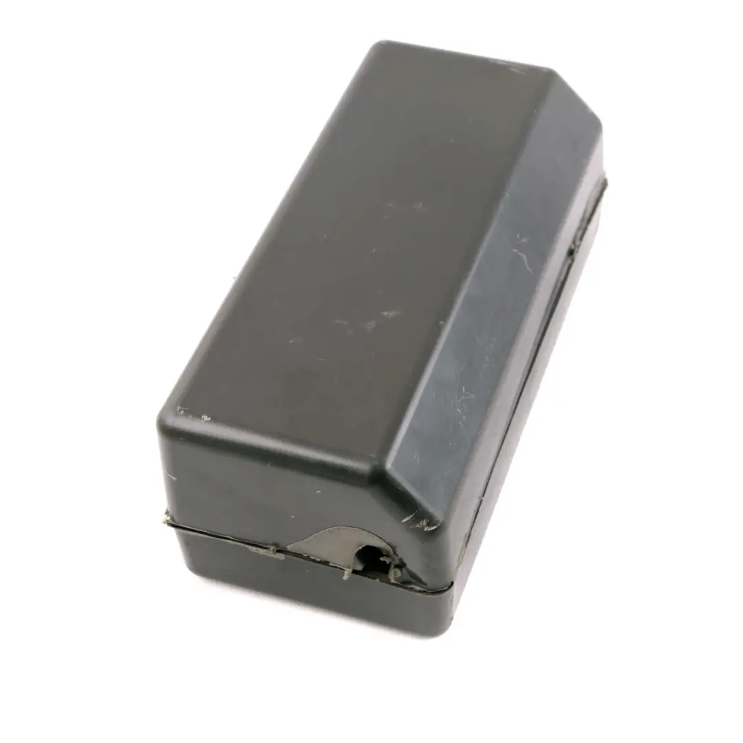 Mercedes-Benz S-Class W221 Trunk Closing Hydraulic Pump Cover Cap A2218000235