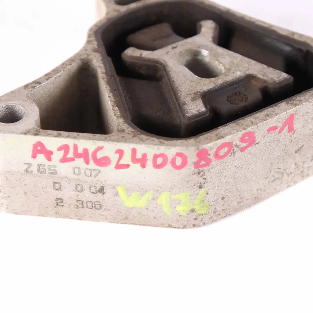 Mercedes W176 W246 Support moteur Support Bracket 1 A2462400809