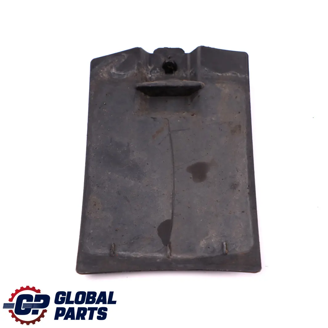 Mercedes A W176 Guardabarros delantero Tapa paso de rueda A2468840222