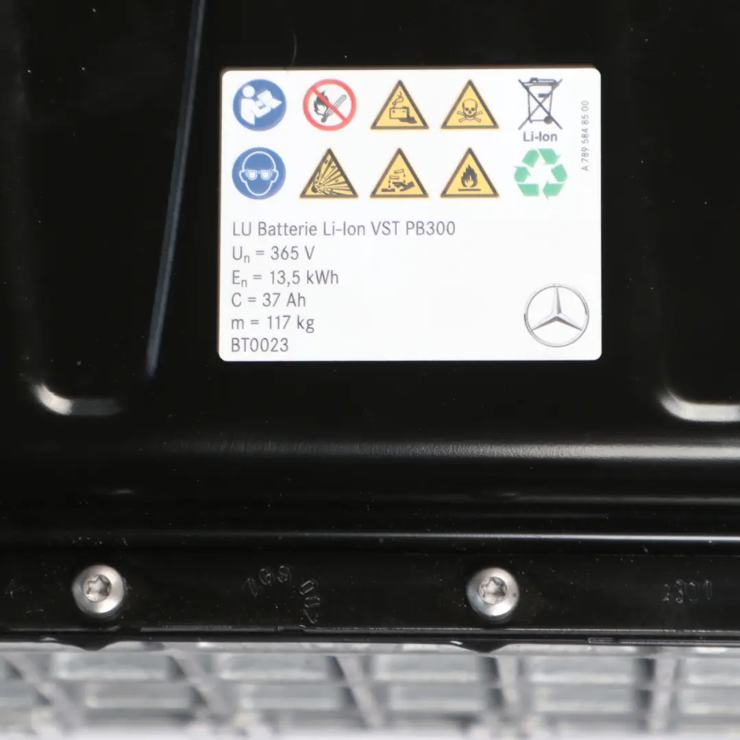 Mercedes X253 Hybrid Battery High Voltage Control Unit Module A2533409900