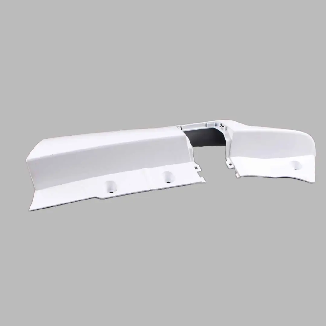 Mercedes W447 Rear Lamp Light Bracket Trim Cover Left N/S Arctic White - 9147